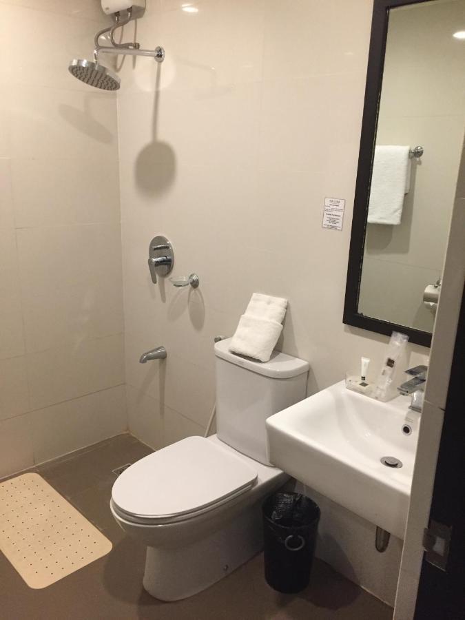 Top Star Hotel Oton Ngoại thất bức ảnh
