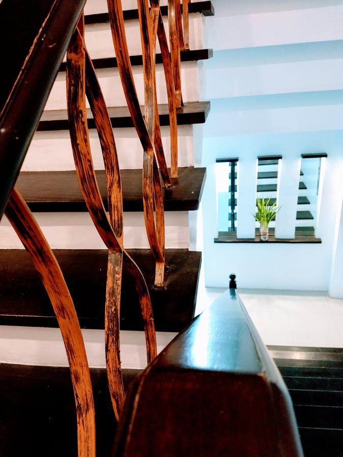 Top Star Hotel Oton Ngoại thất bức ảnh